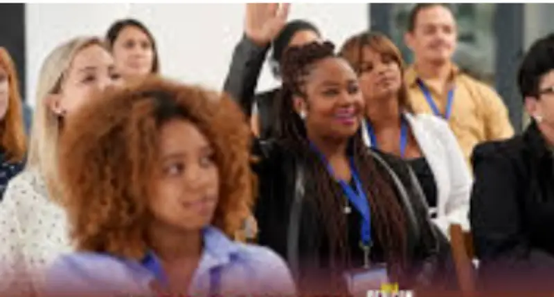 Rétrospective des couvertures historiques d'Ébène Magazine de 1991 à 2026 - 35 ans de presse panafricaine.