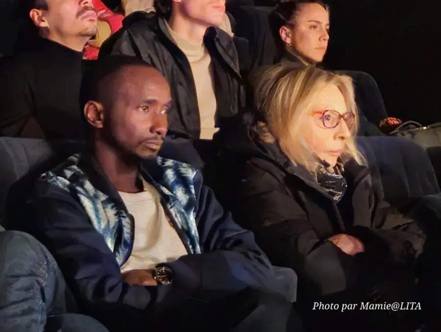 Une du magazine Ébène Magazine, édition papier 2022- Décryptage de l'actualité en Afrique Centrale.